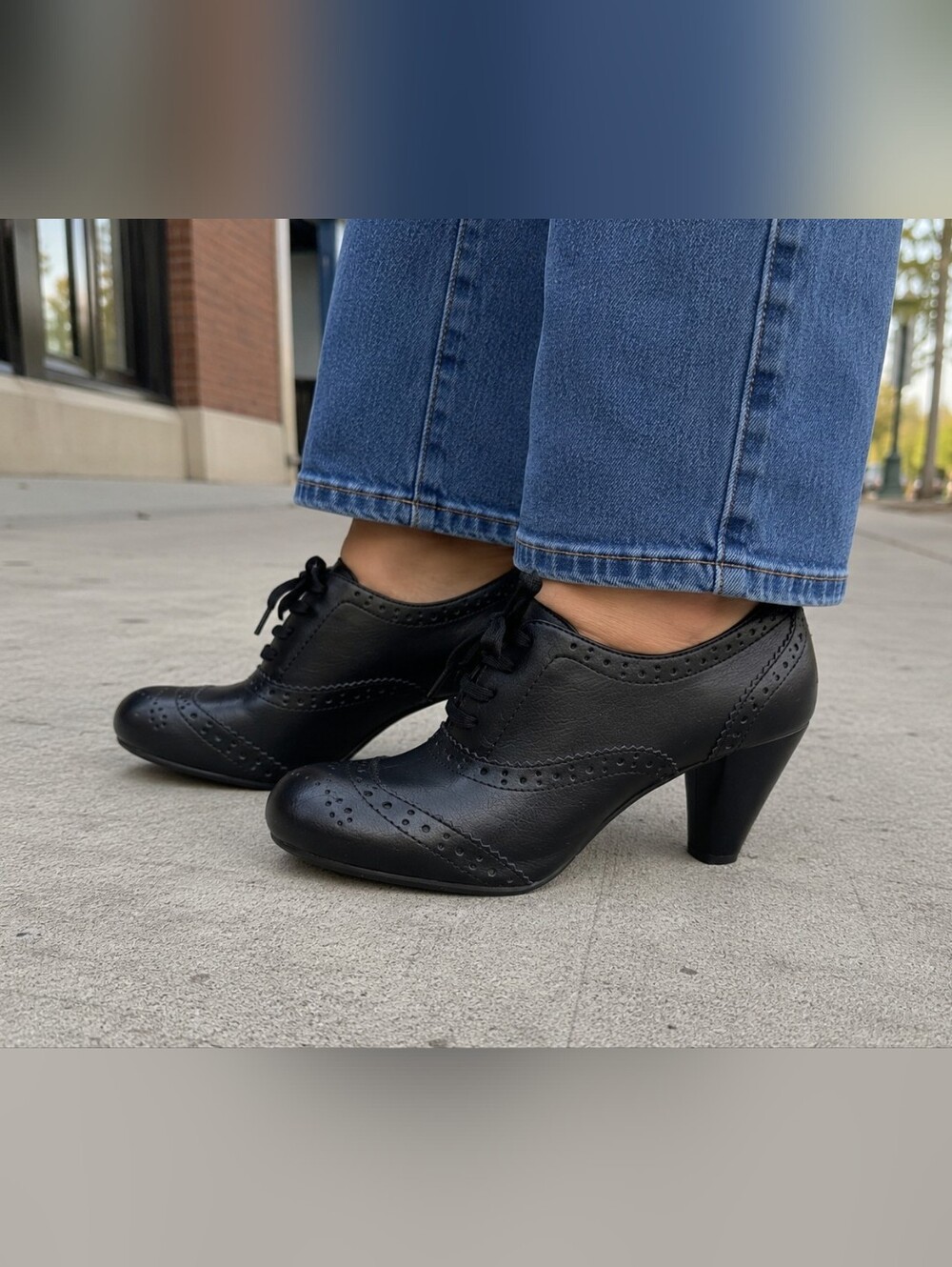 American Eagle Womens Vintage Javelin Oxford Heels